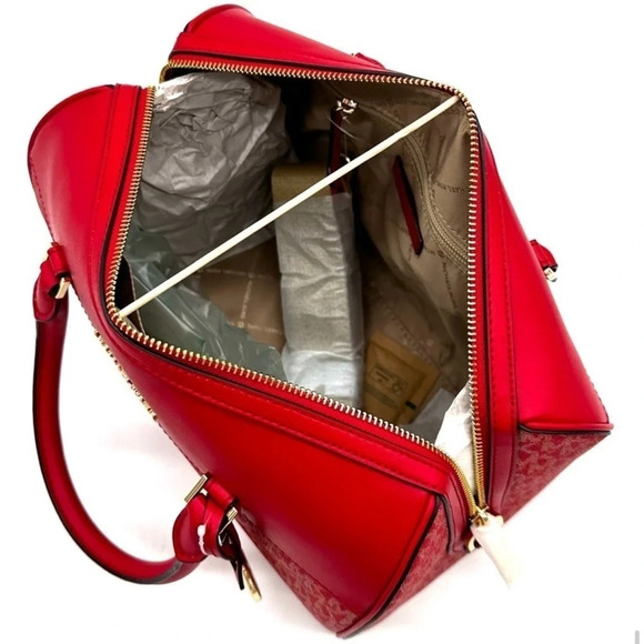 Michael Kors Medium Travel Duffle Satchel Bag (NWT)
Red/Gold - Picture 9 of 12